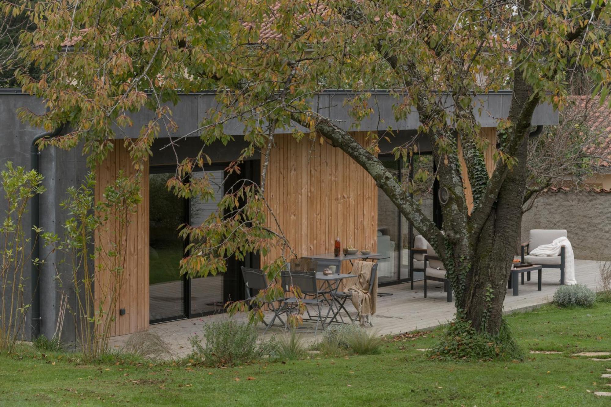 La Maison Des Monts D'Or Saint-Germain-au-Mont-dʼOr Esterno foto