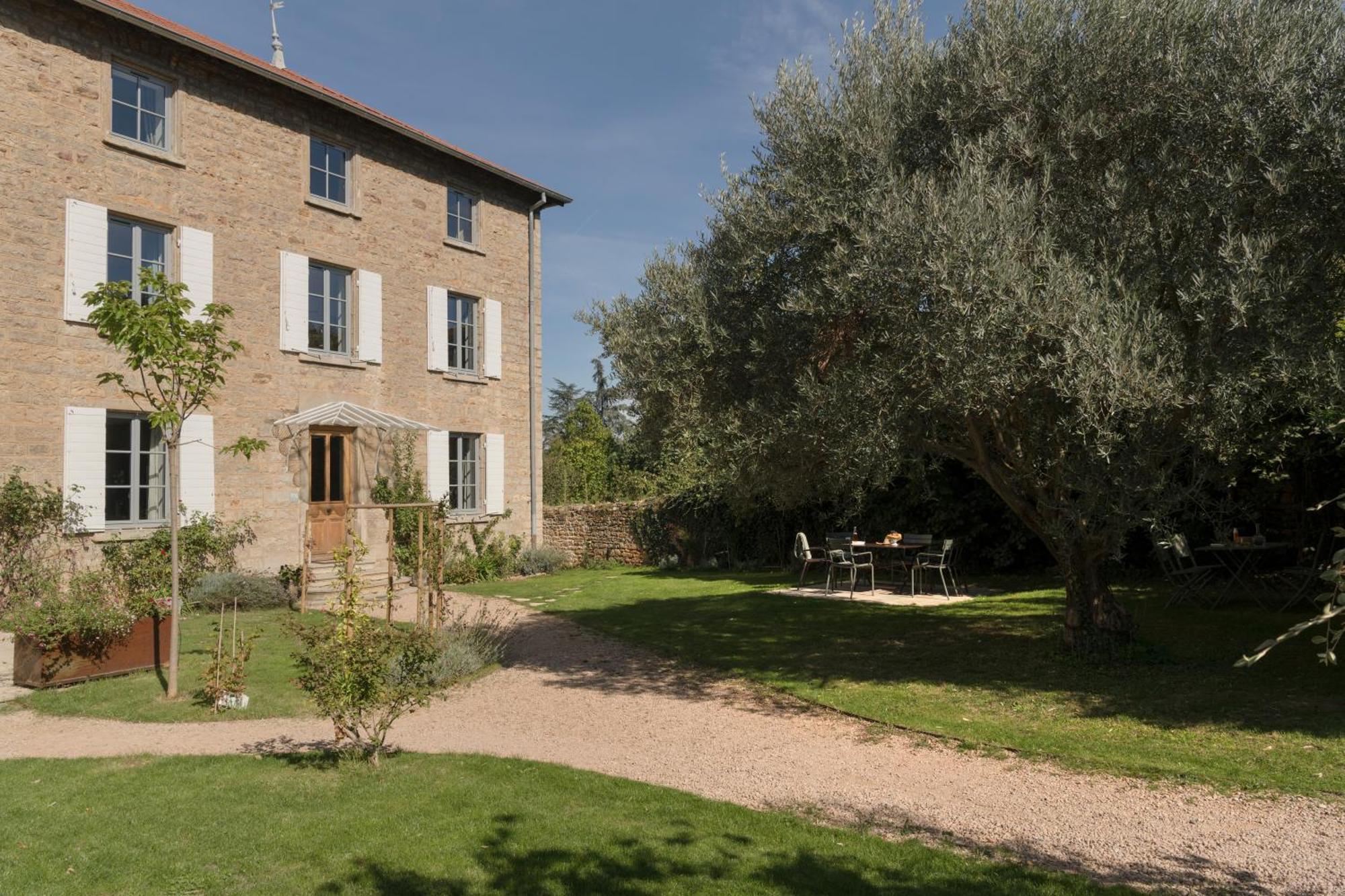 La Maison Des Monts D'Or Saint-Germain-au-Mont-dʼOr Esterno foto